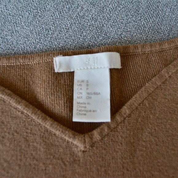 H&M Sweater T-Shirt - Size S - Picture 4 of 6